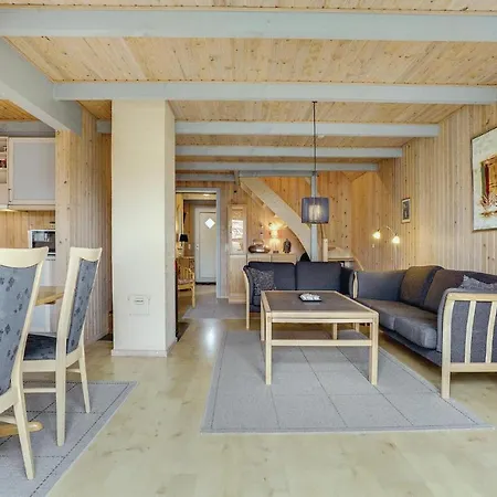 Stunning In W/ Sauna And 4 Bedrooms
